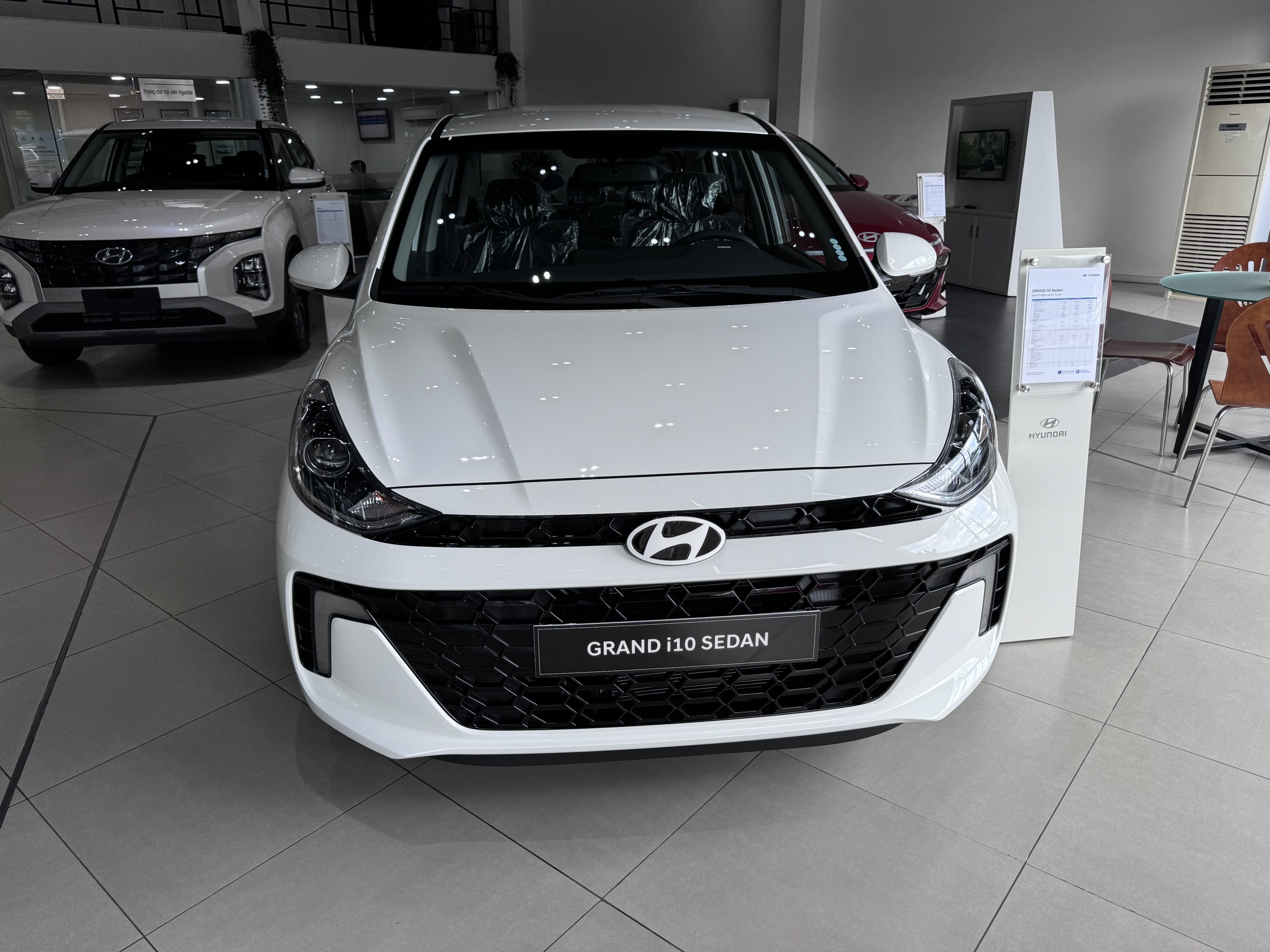 Những Mẫu Ô Tô Giá Rẻ Dưới 500 Triệu Đáng Mua Nhất 2023: Top 10 Lựa Chọn Tiết Kiệm